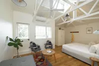 The Oyster Inn Hotels in der Nähe von EcoZip Adventures