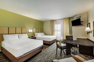 Candlewood Suites Lenexa - Overland Park Area