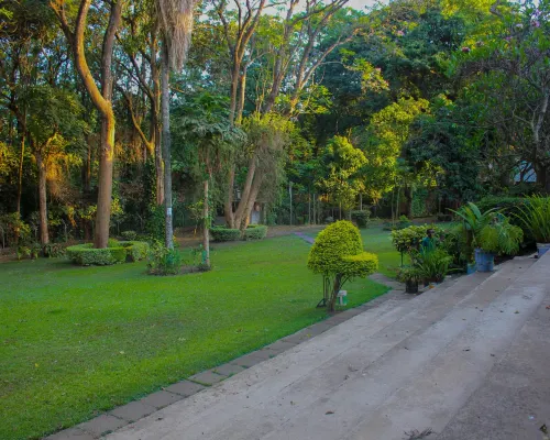 Equator Hotel โรงแรมในอรุชา