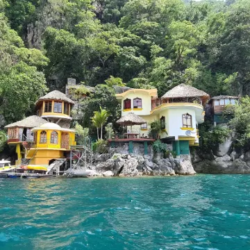 卡爾普阿提特蘭綠色酒店及SPA 酒店