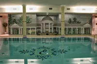 Esplanade Spa and Golf Resort - Pools