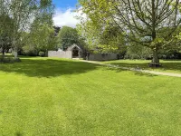 Burton Lodge Guest House & Spa Hotels in Driffield