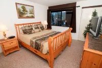 Mammoth Ski & Racquet Club