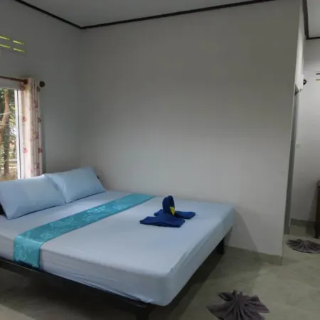 Koh Phayam Greentawan Resort