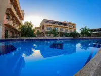 New Memnon Hotel - internet