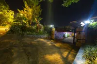 B.Maurice Guest House