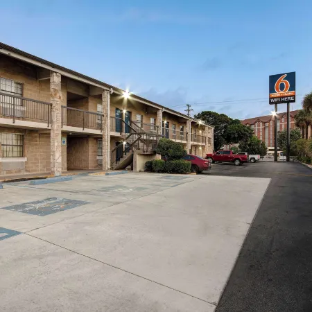 Studio 6 San Antonio, TX - Northwest Medical Center