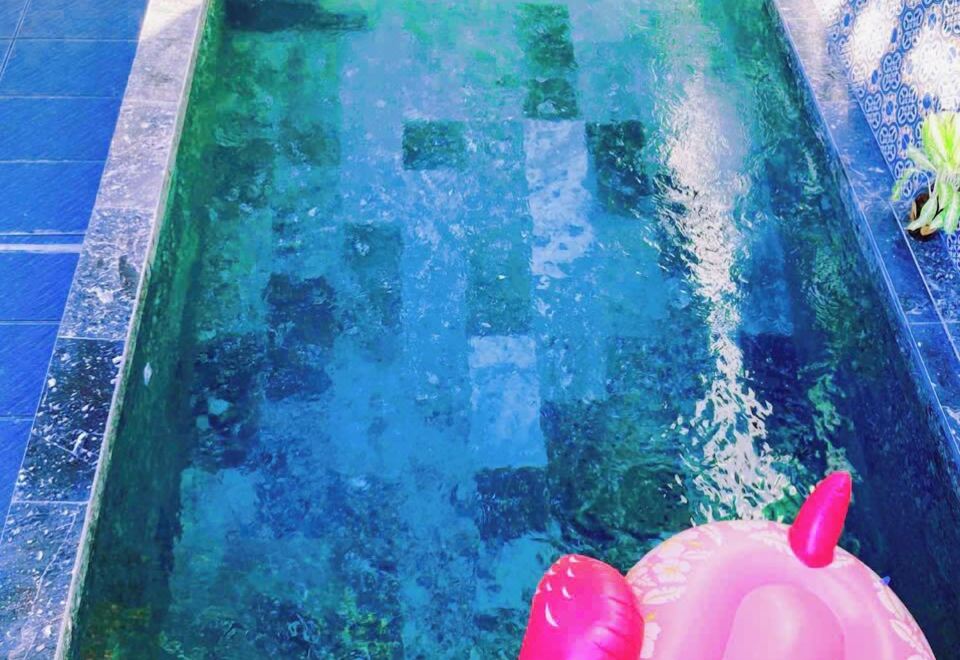 안 방 화이트 샌드 시 홈스테이 외관