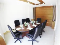 Aerostop Hotel and Restaurant Hotels in Bustos