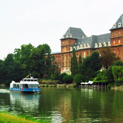 Hotel Giotto Hotels near Museo dell'automobile