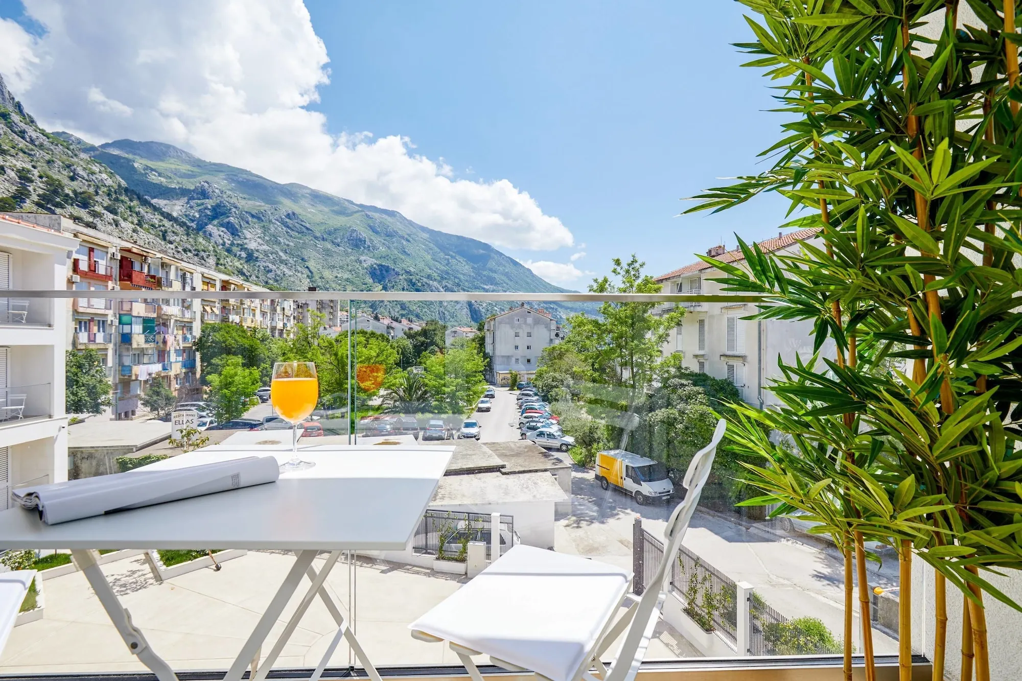 Maison W Rooms Photos