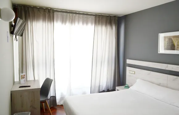 阿爾達門科魯納青年旅舍