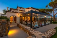 Resort 37 Hotels in Pelago