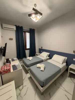 B&B Cadifra Portapiccola Hotels in Naples