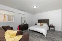 Twin Oaks Retreat by Avantstay Mins to Freeland - Country Houses