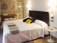 Hospederia Chapitel Hotel di Estella