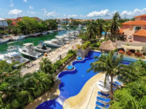Aventuras Club Marina Hotels in Puerto Aventuras