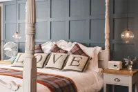 Old Court House Inn Hotels near Corbiere Lighthouse