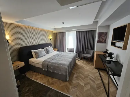 Anthemis Hotel