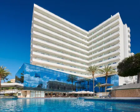 Grupotel Taurus Park Hotels in Ses Cadenes