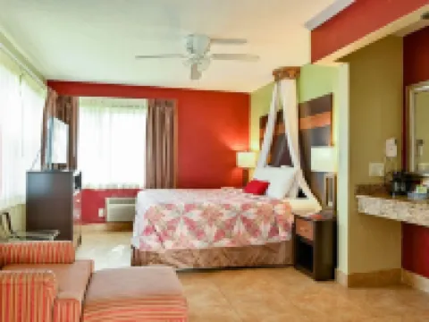 オーシャンズ ビーチ リゾート ポンパノビーチのホテル