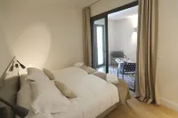 Apartaments Plaça Del VI - balcony