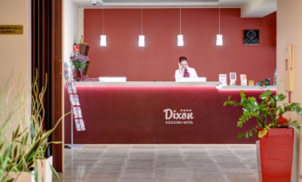 Dixon Resort