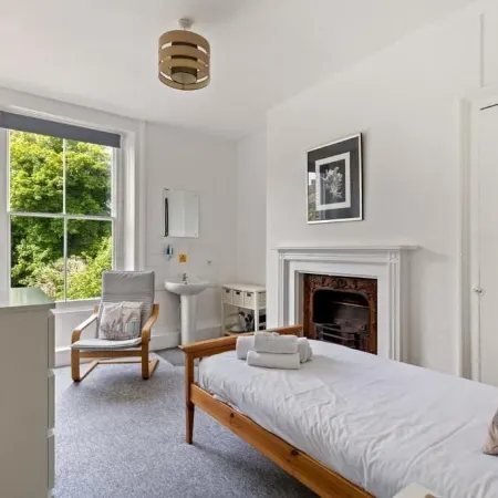 Dover Town Rooms