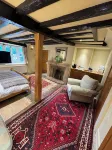 Heathrow Cottages B&B - โฮมสเตย์