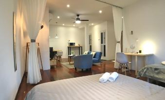 IBook7 - 2 Bedroom Gurney Studio Suite by IBook Homestay