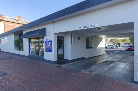 Victor Harbor City Inn Отели рядом с достопримечательностью «Суогман Кантри Дининг @ Софтфут»