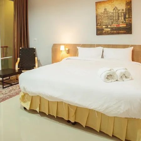 Soontree House Hotel