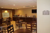 Microtel Inn & Suites by Wyndham Cambridge - Bữa sáng