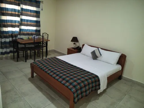 戴安娜飯店 蒙羅維亞住宿飯店