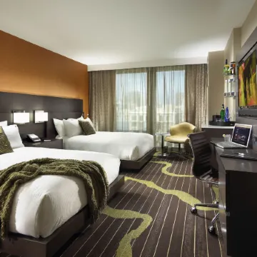 Hard Rock Hotel San Diego Отели рядом с достопримечательностью «Стадион «Петко-Парк»»