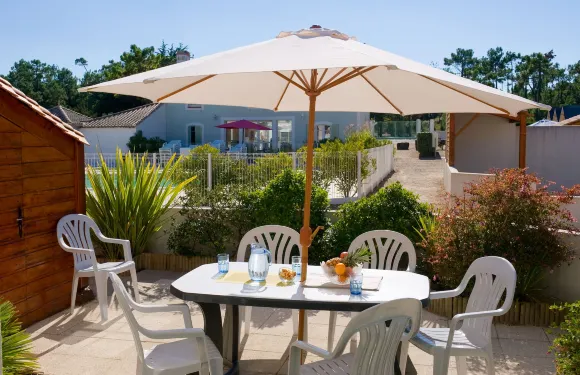 瓦坎瑟斯夫人萊斯瑪斯德聖希萊爾旅館