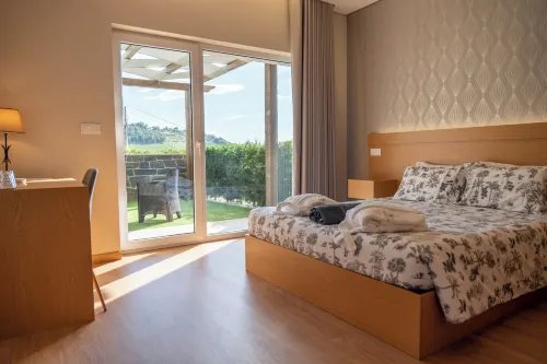 Socalcos do Douro House Hotels in Valença do Douro