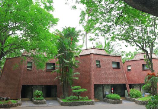 푸트리 두용 안콜 수영장 뷰