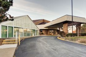 Skylight Inn Willoughby - Cleveland Mentor