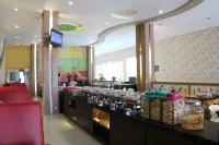 Favehotel Kusumanegara - servizio colazione