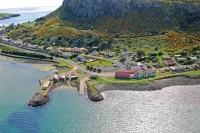 Stanley Village Waterfront Accommodation Hotels in Stanley