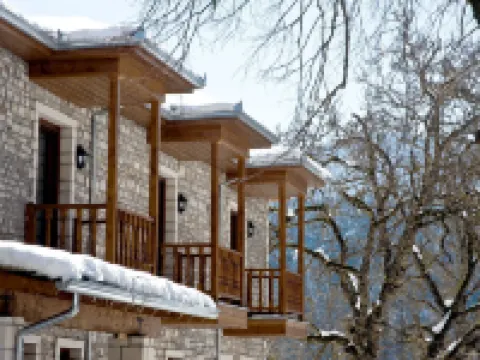 The Chatzigaki Manor Hotels in Ethikes