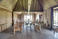 RedDoorz at Omah Kayu Homestay Yogyakarta