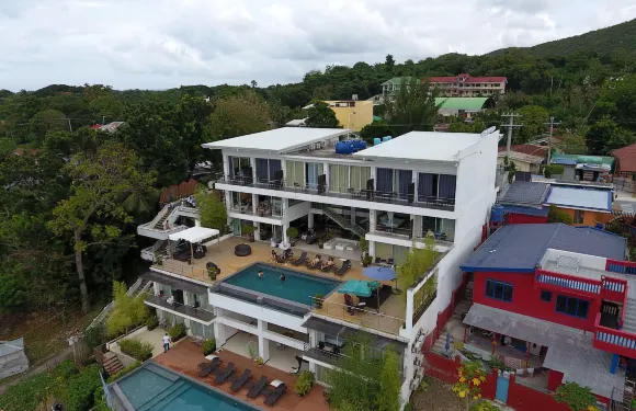 薄荷島海景套房精品酒店