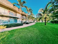 리버와치 아파트먼트 바이 로우클