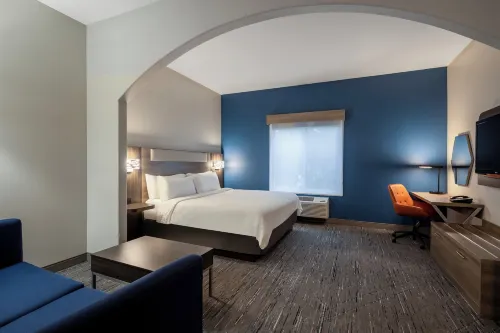 Holiday Inn Express VANCOUVER NORTH - SALMON CREEK by IHG Hotels in Battle Ground