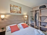 Green Resort Limburg Hotels in As