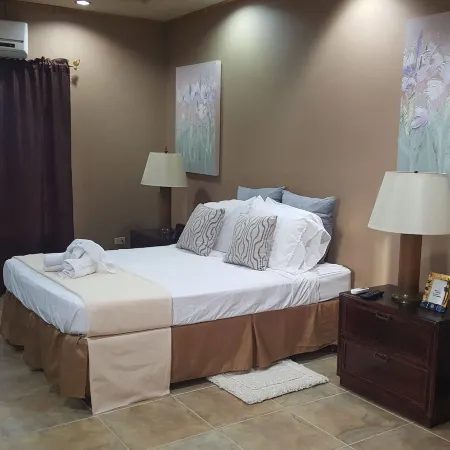GM Suites Bed & Breakfast