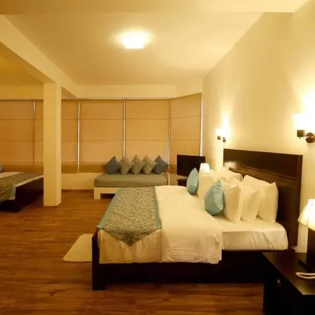 Hillcrest Villa