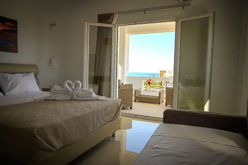 SunSea Studios Close to the Beach Hôtels à : Kato Gouves